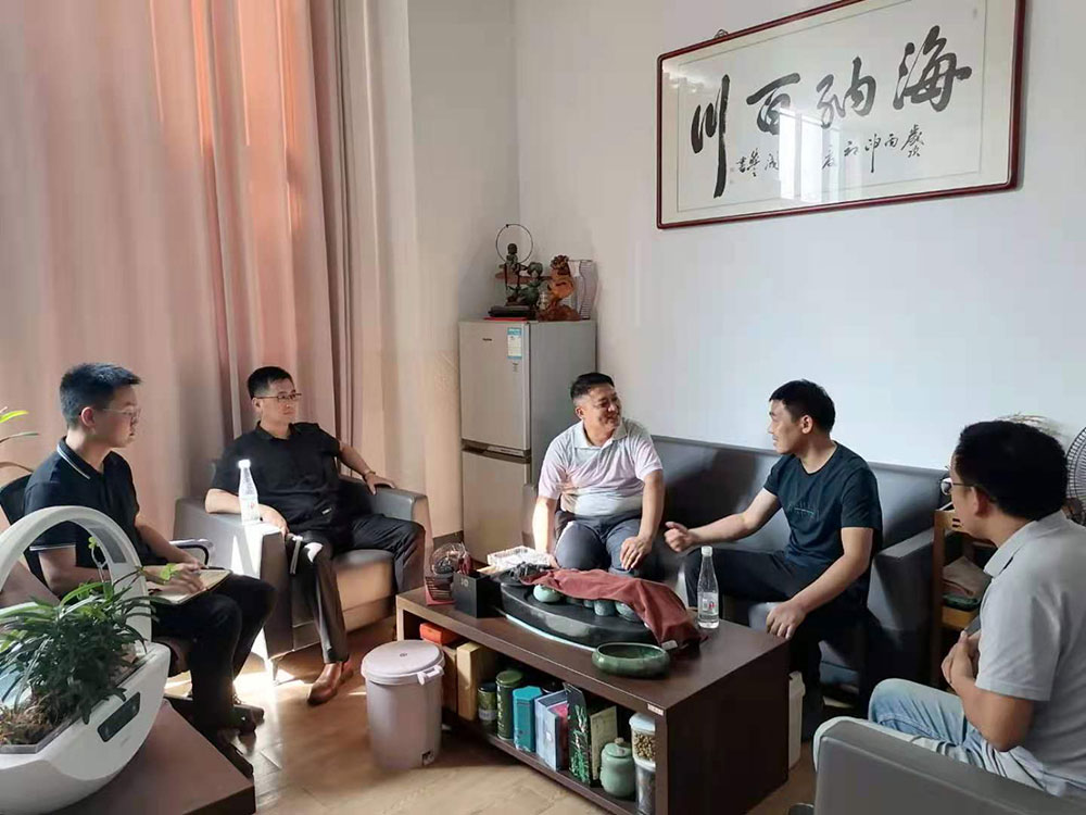 國資運營公司走訪九龍園區(qū)企業(yè)，服務(wù)重點項目發(fā)展