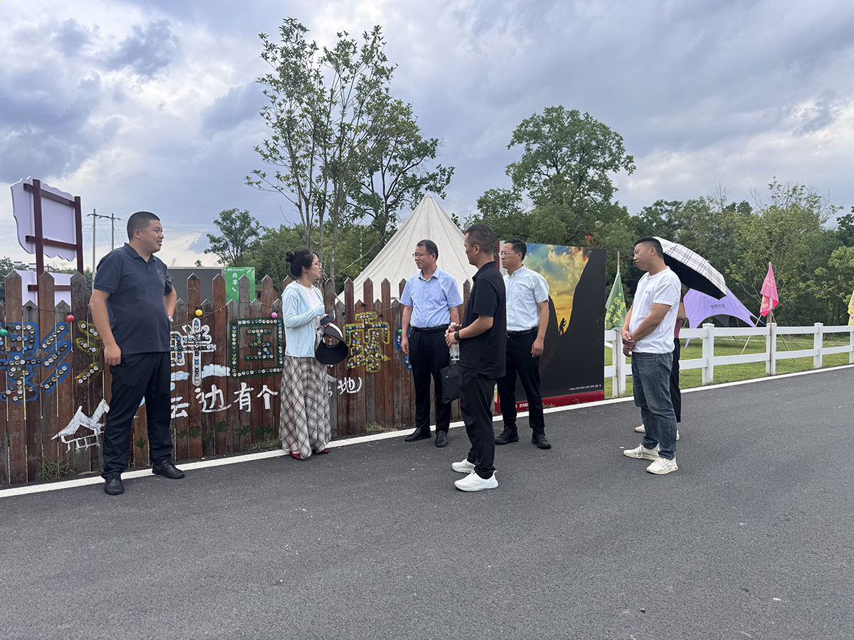 文化為魂，生態(tài)為基——傍霞村鄉(xiāng)村振興特色模式探討