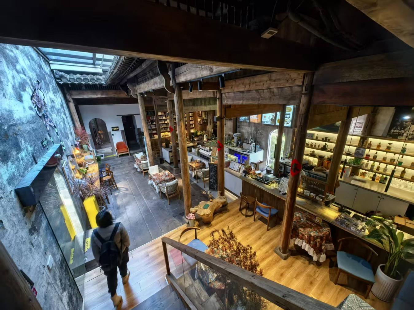 聚焦文化傳承與項(xiàng)目創(chuàng)新，華誼兄弟赴黃山市開展合作考察